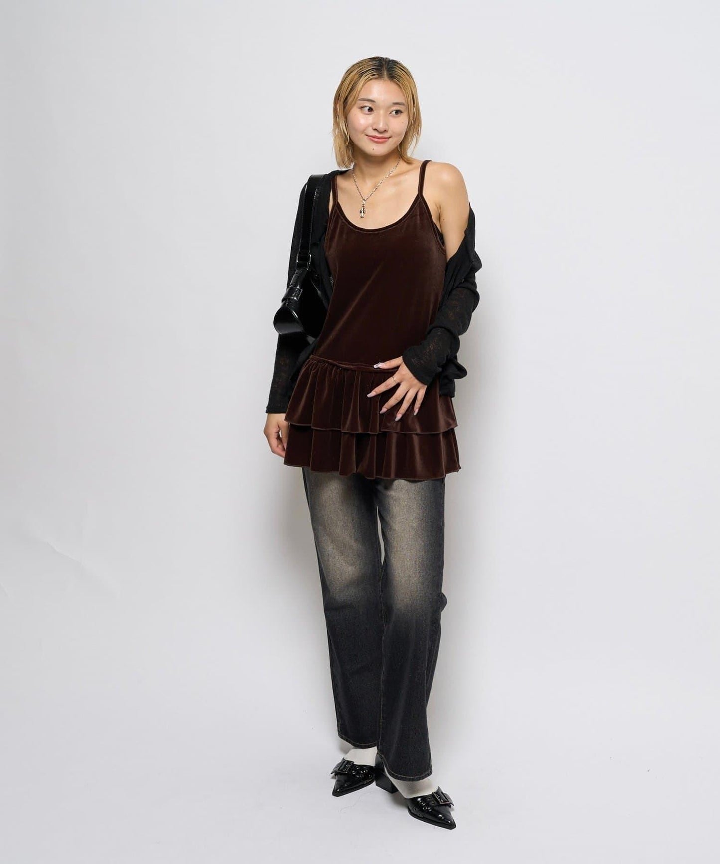 【WHO'S WHO gallery】天鵝絨荷葉邊長款上衣