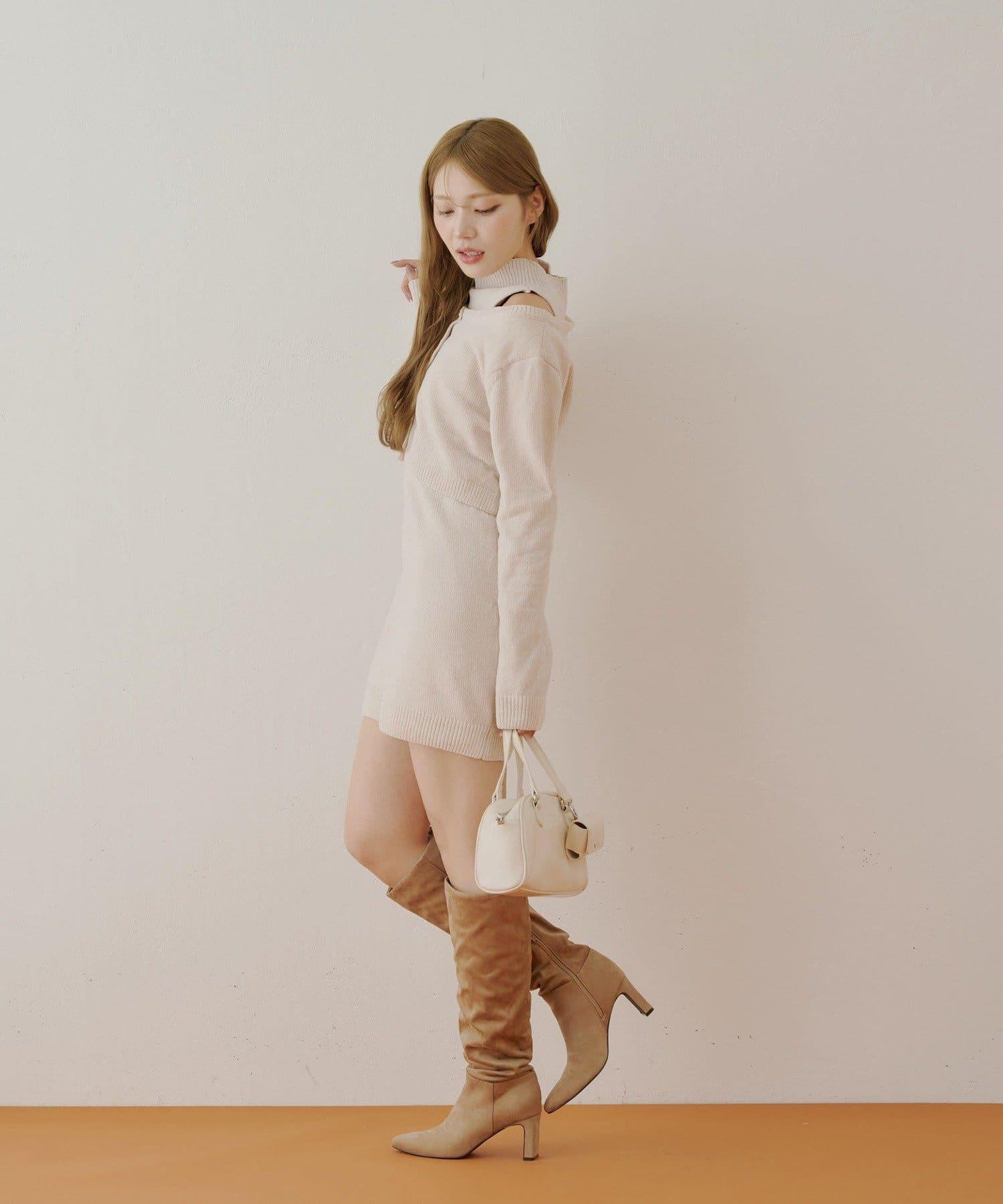 【Chico】天鵝絨無袖連衣裙+開衫套裝