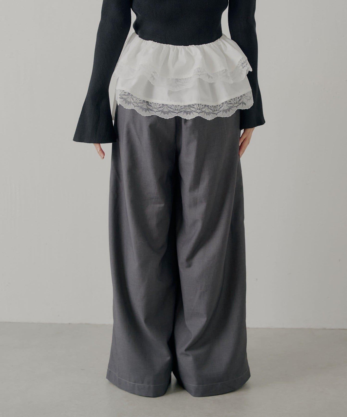 【SALON by Chico】可拆卸荷葉邊寬鬆休閒褲