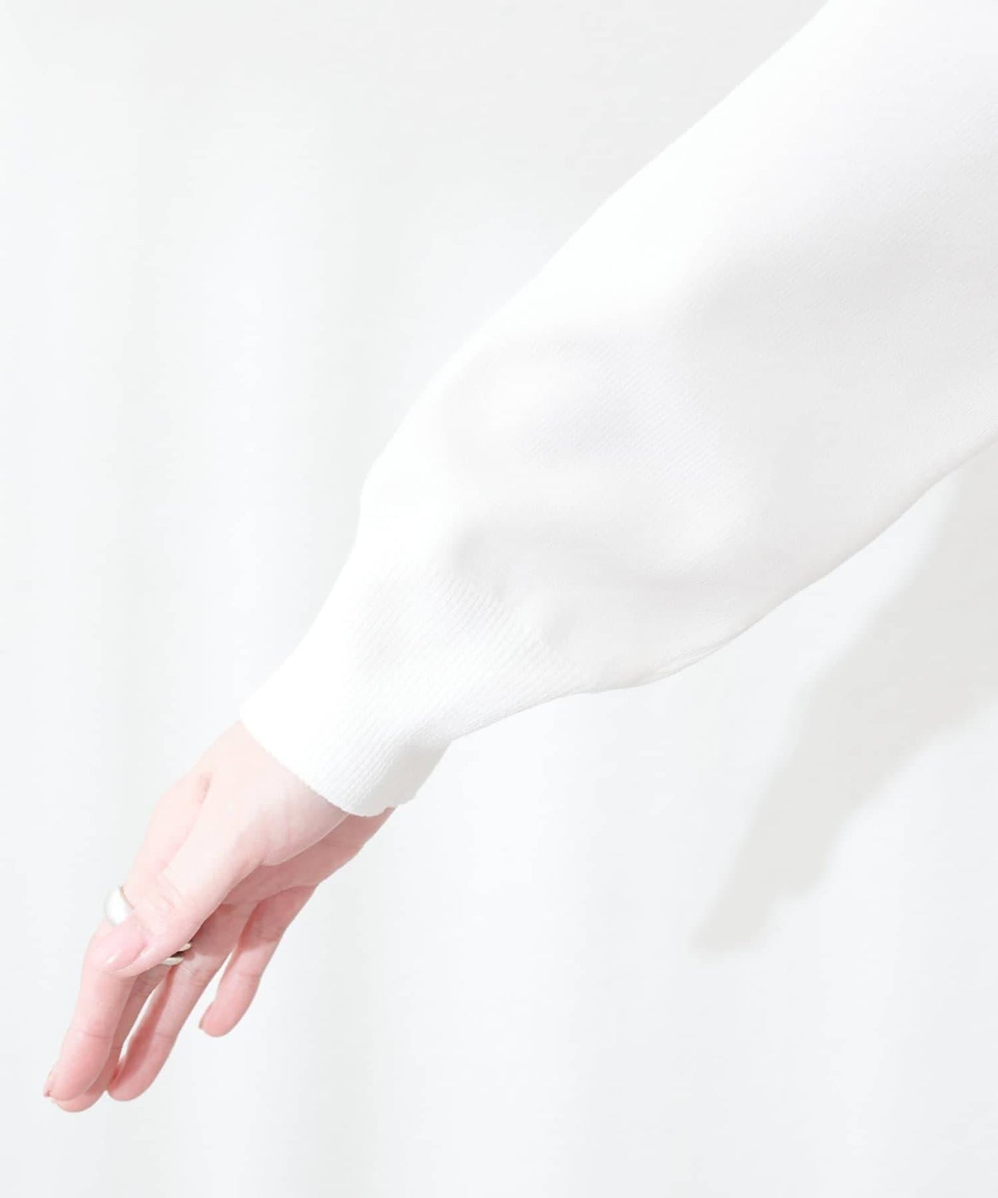 珍珠紐釦針織開衫