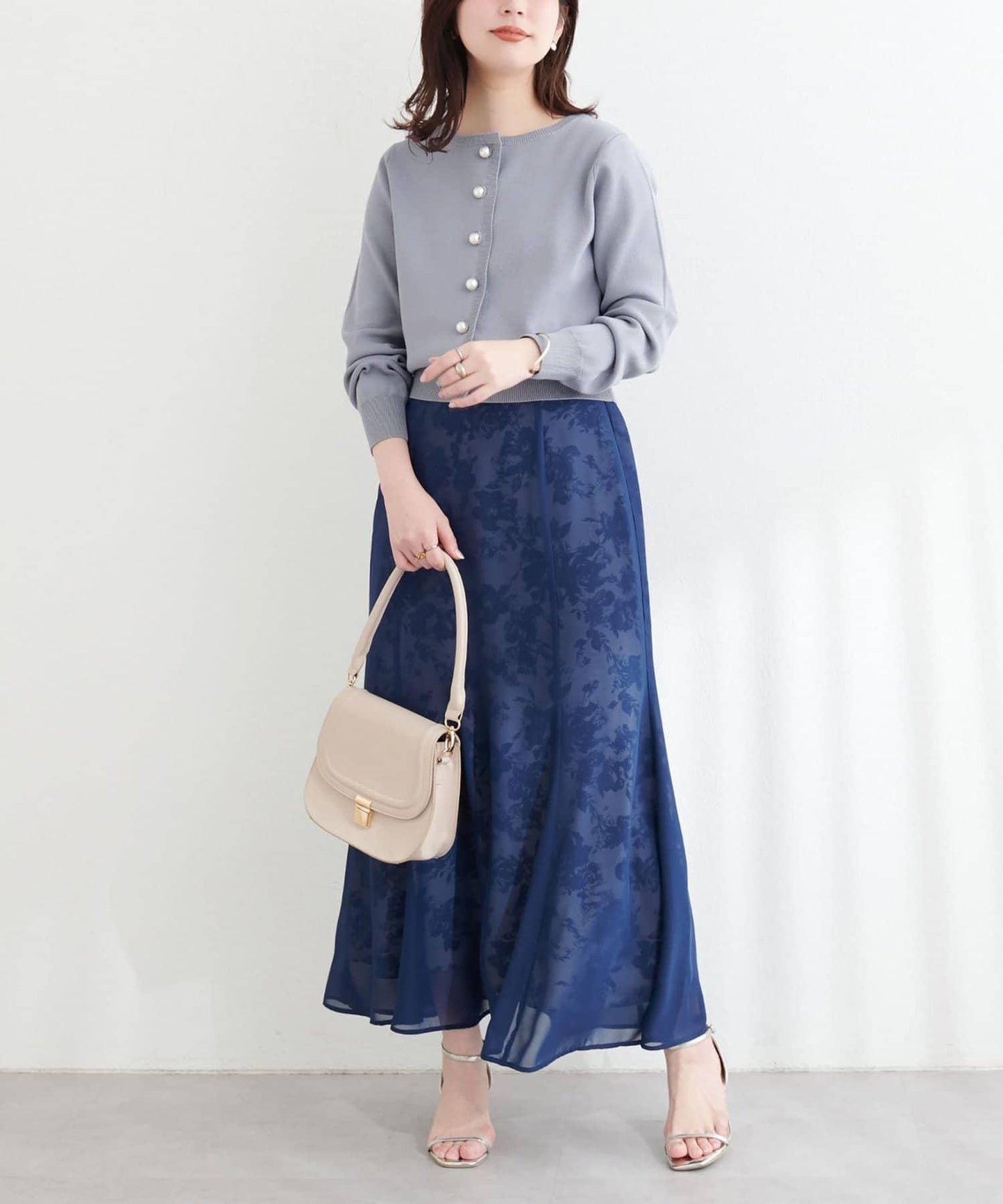 珍珠紐釦針織開衫