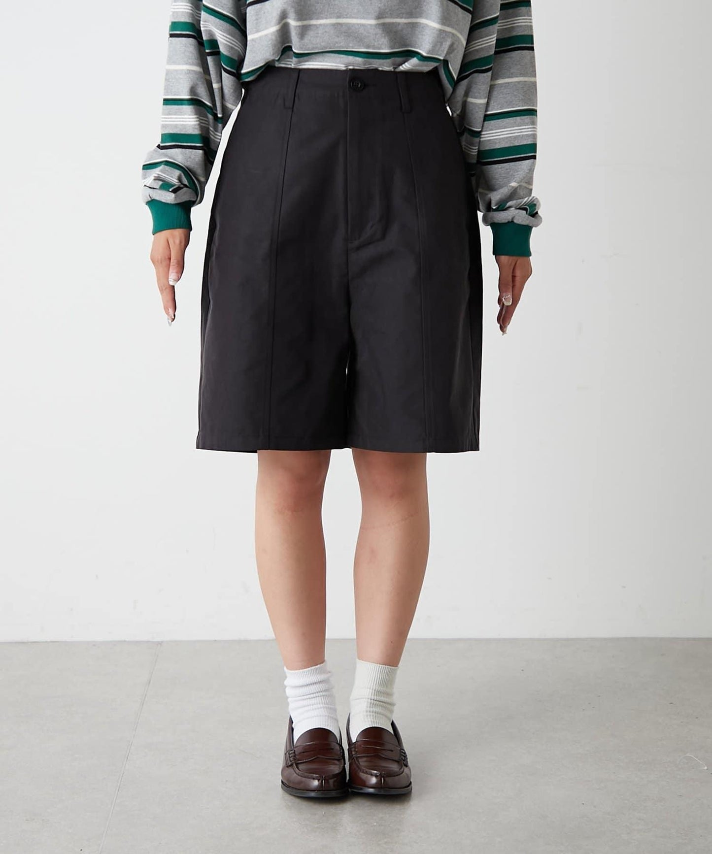 【GEVACO】腰部標籤裝飾中褲