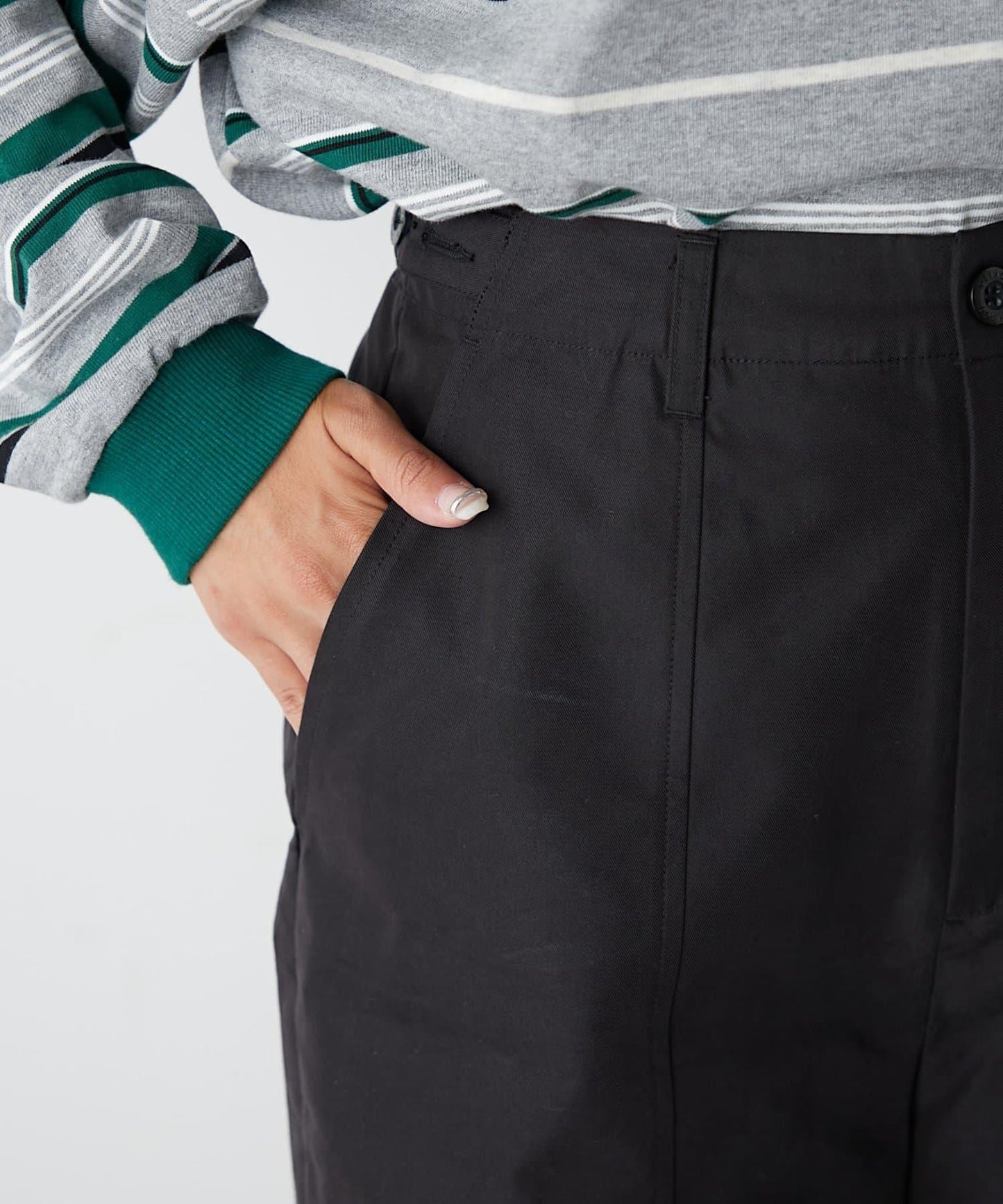 【GEVACO】腰部標籤裝飾中褲