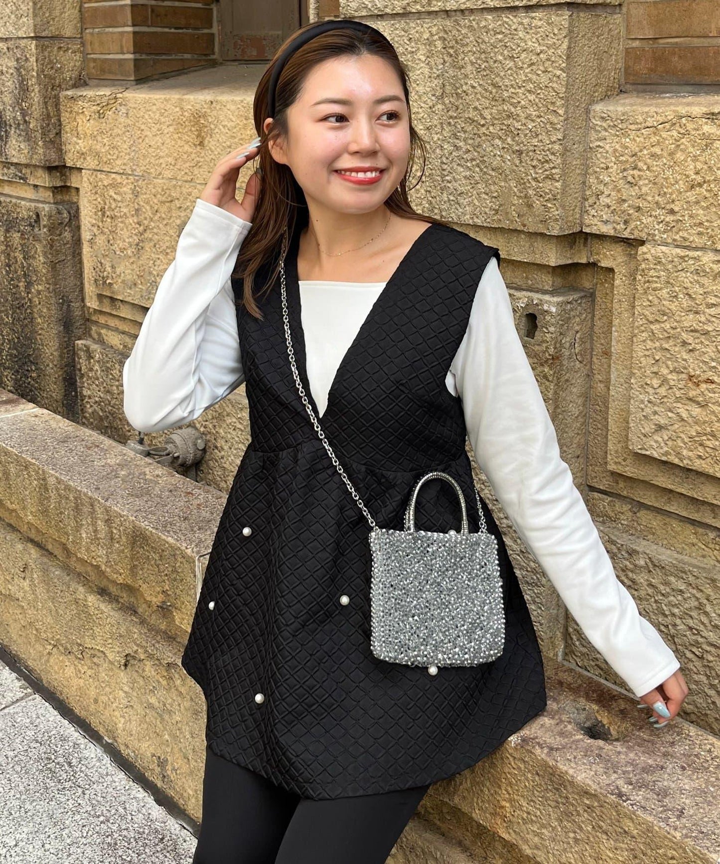 【MOMO】方領長袖T恤