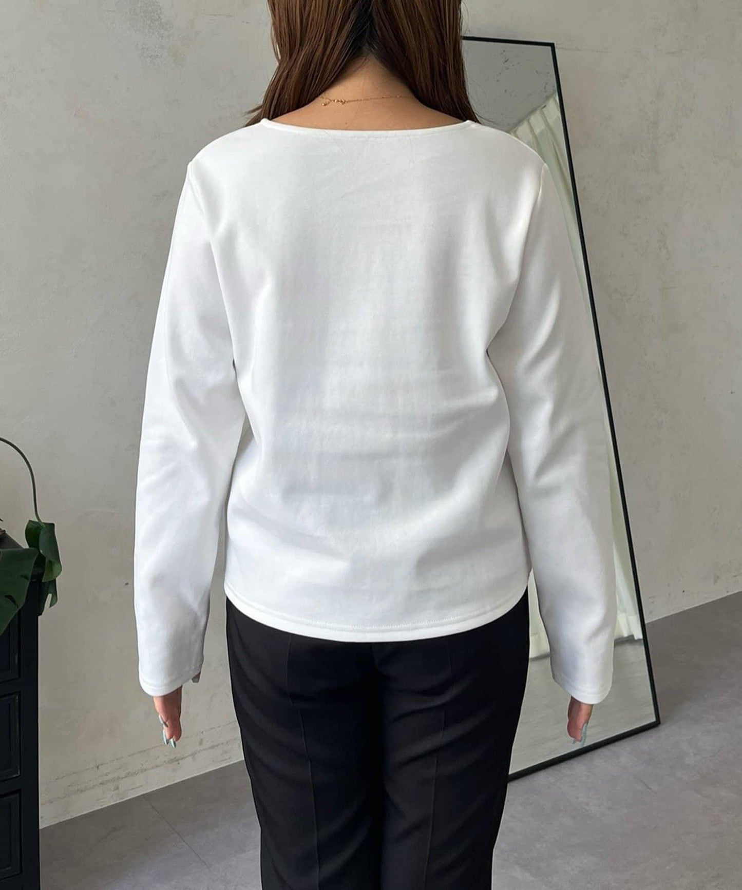 【MOMO】方領長袖T恤