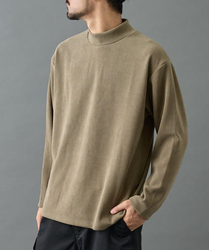 【AW】剪裁絨面高領套頭衫