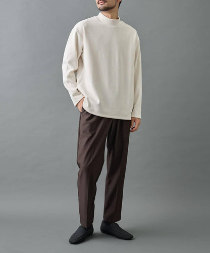 【AW】剪裁絨面高領套頭衫