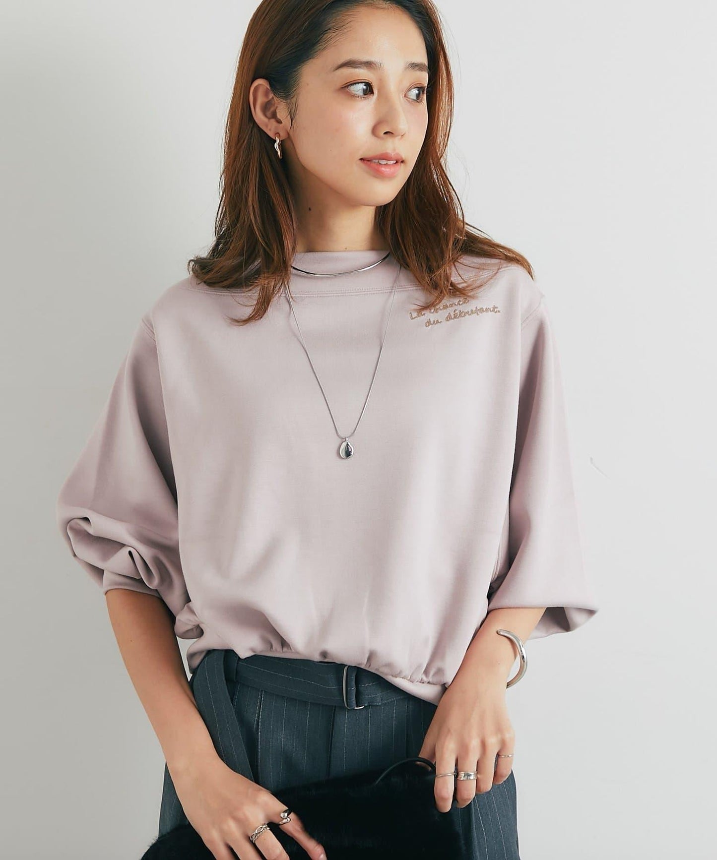 2WAY刺繡拉鍊套頭衫