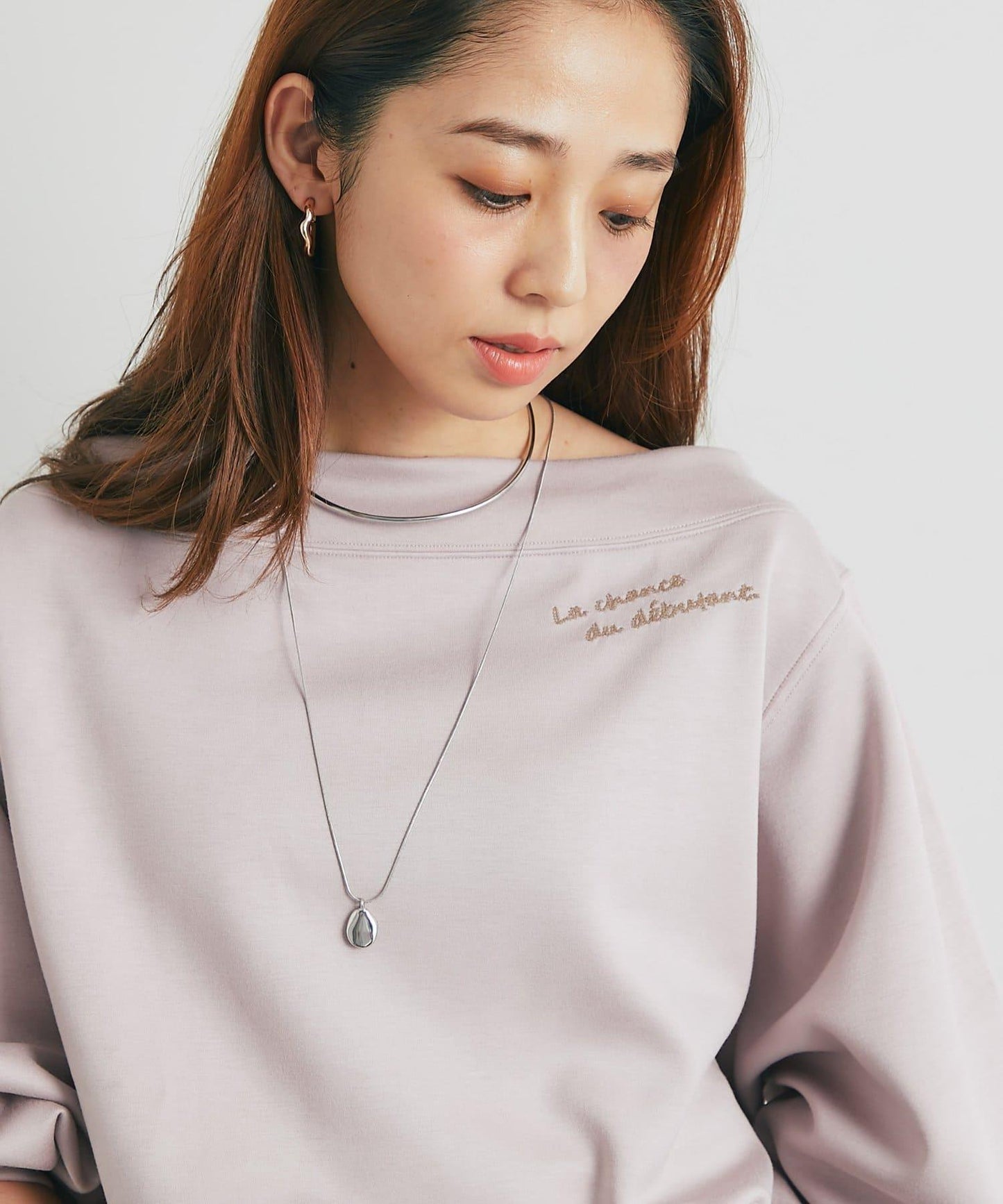 2WAY刺繡拉鍊套頭衫