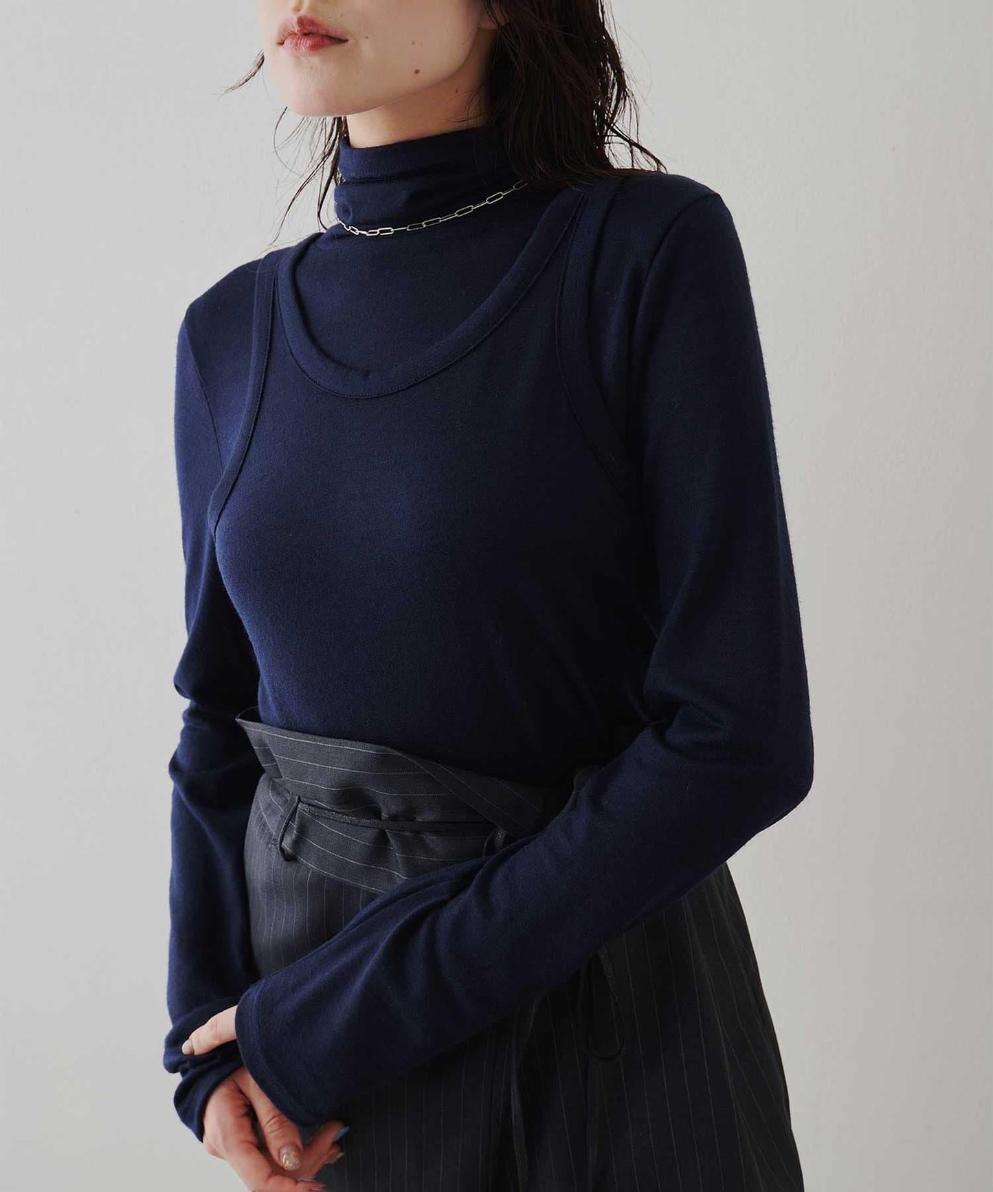 高領無袖套頭衫