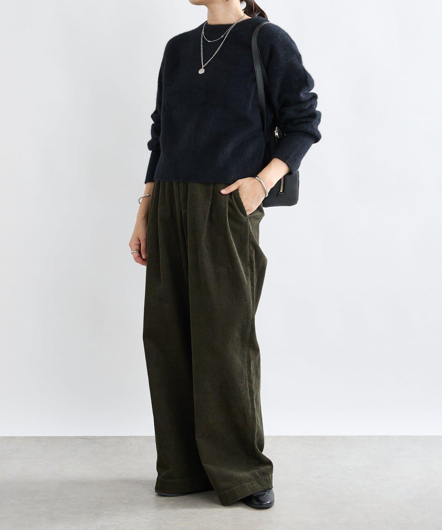 【MONN.:.(モン)】燈芯絨長褲