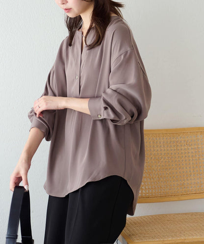 【Discoat】優雅紐扣裝飾V領襯衫