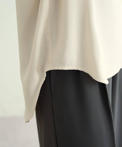 【Discoat】優雅紐扣裝飾V領襯衫