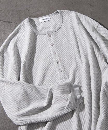 短款保暖亨利領T恤