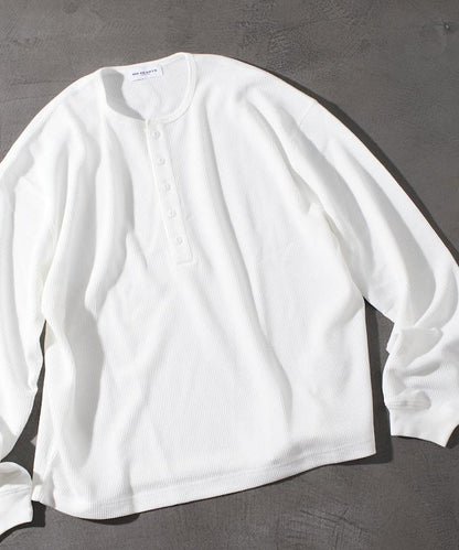 短款保暖亨利領T恤