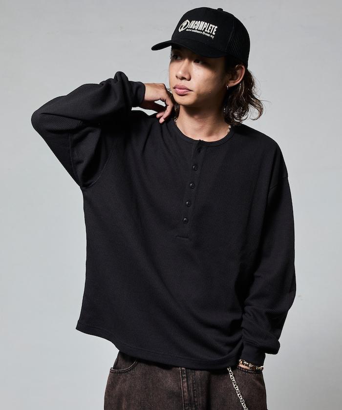 短款保暖亨利領T恤