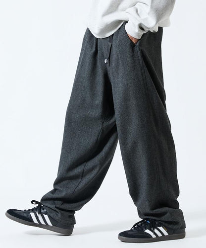 寬鬆版型羊毛感攀巖褲