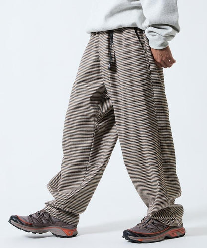 寬鬆版型羊毛感攀巖褲