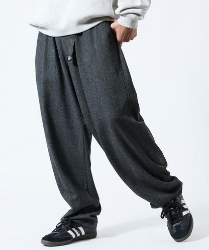 寬鬆版型羊毛感攀巖褲