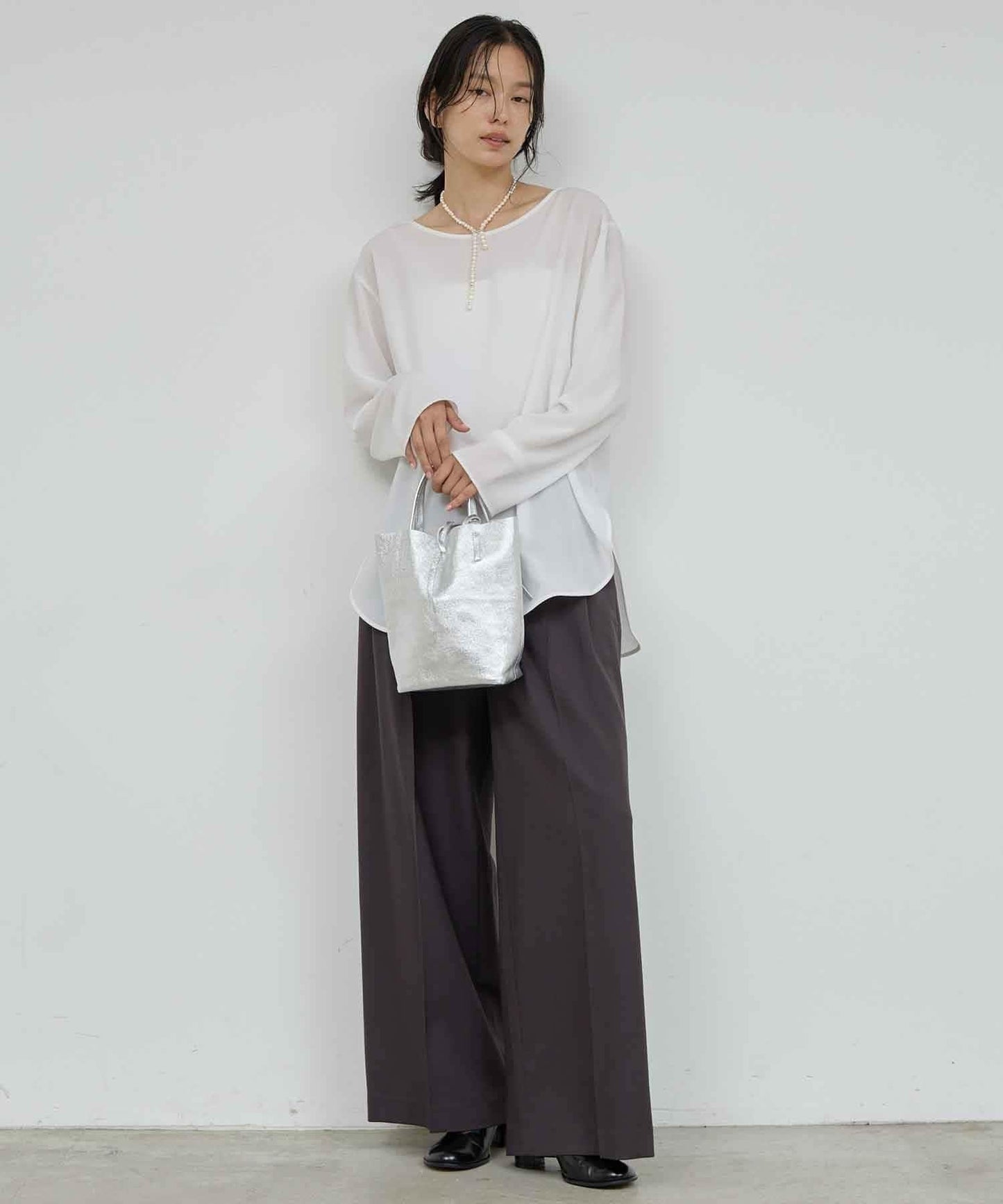 【近日開始】無腰帶褶皺寬腿褲