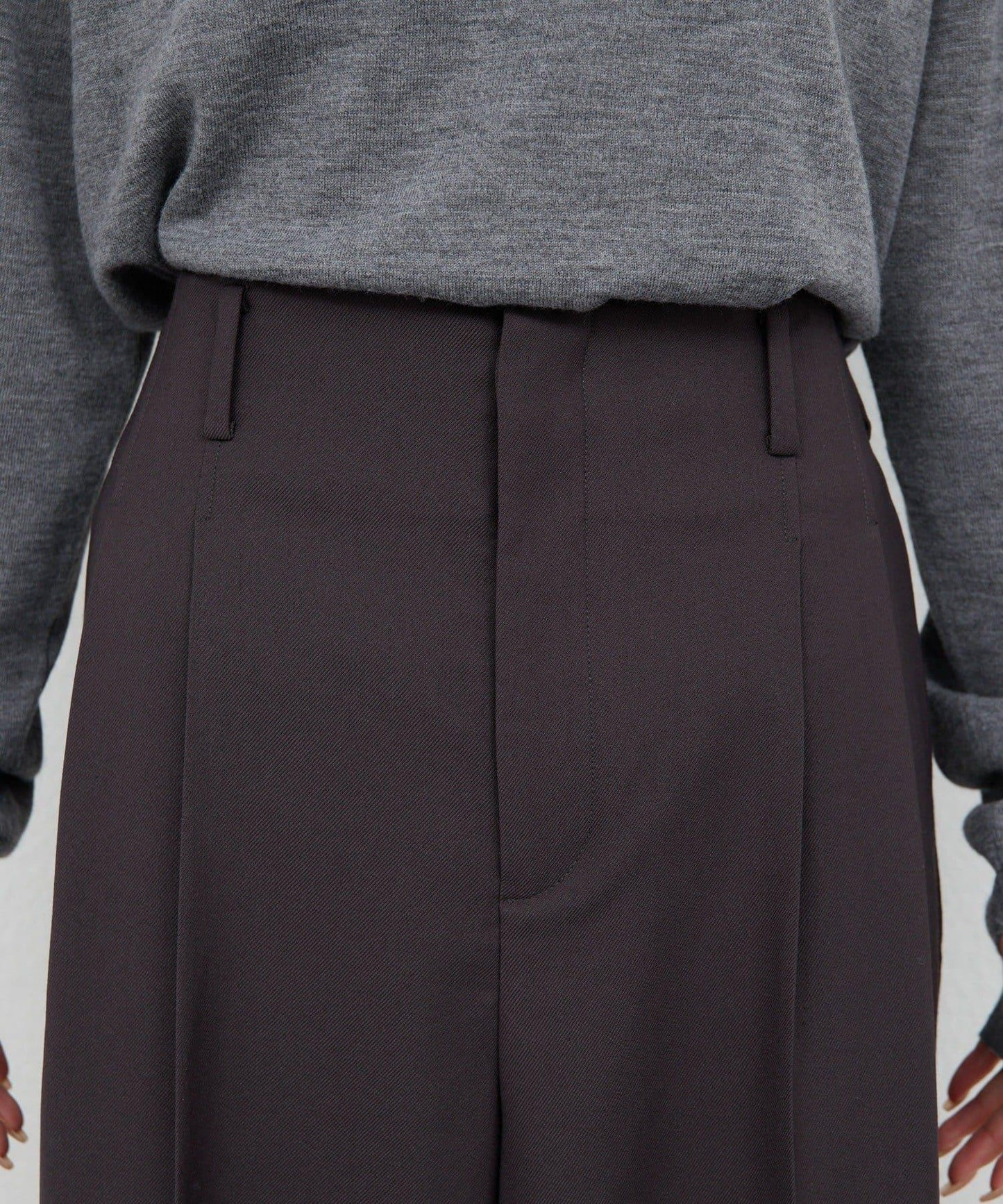 【近日開始】無腰帶褶皺寬腿褲