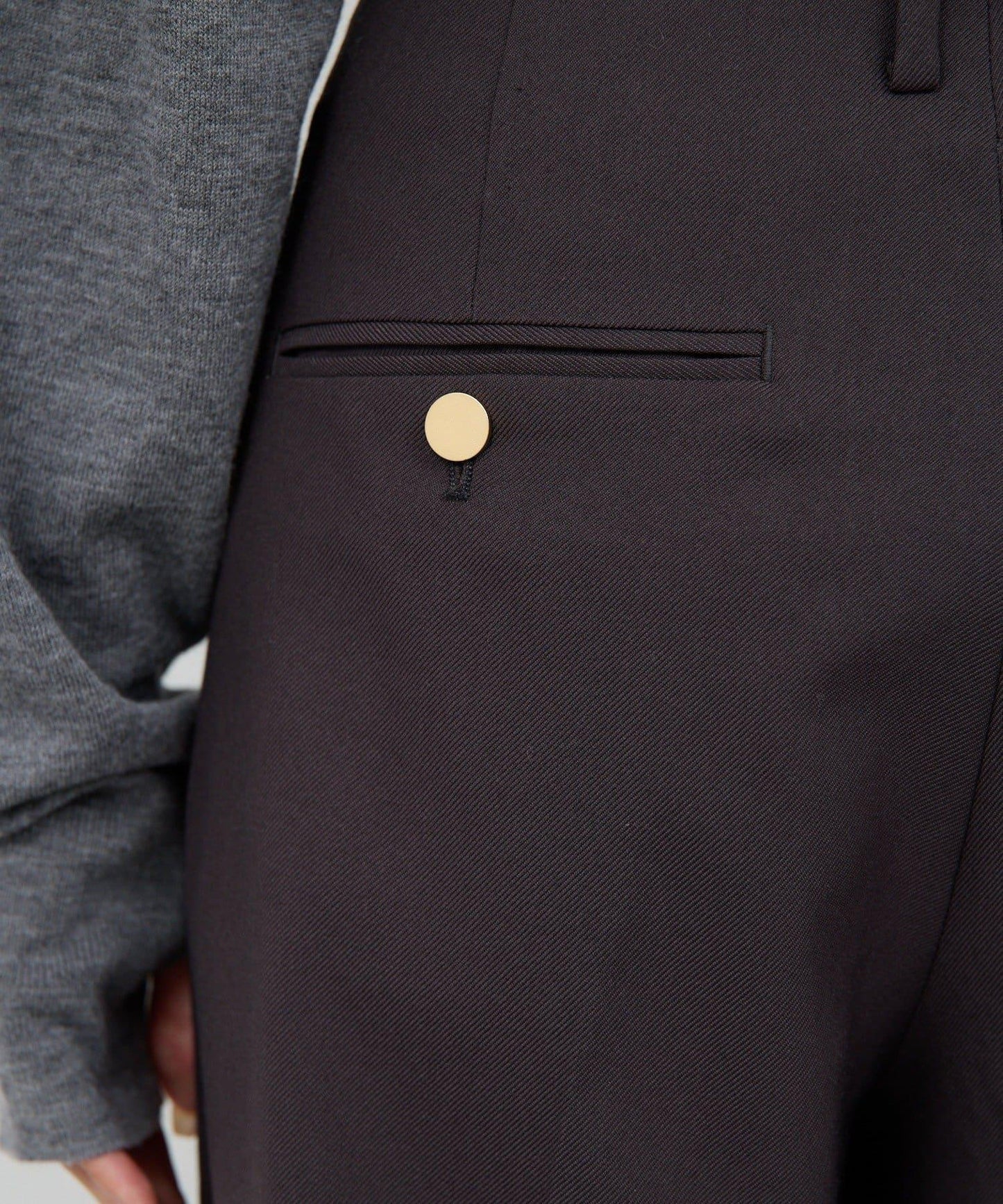 【近日開始】無腰帶褶皺寬腿褲