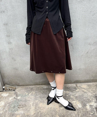 【WHO'S WHO gallery】天鵝絨鉚釘中長裙