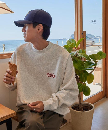 HOLIDAY ICECREAM 特別款寬鬆版型背部印花圓領衛衣