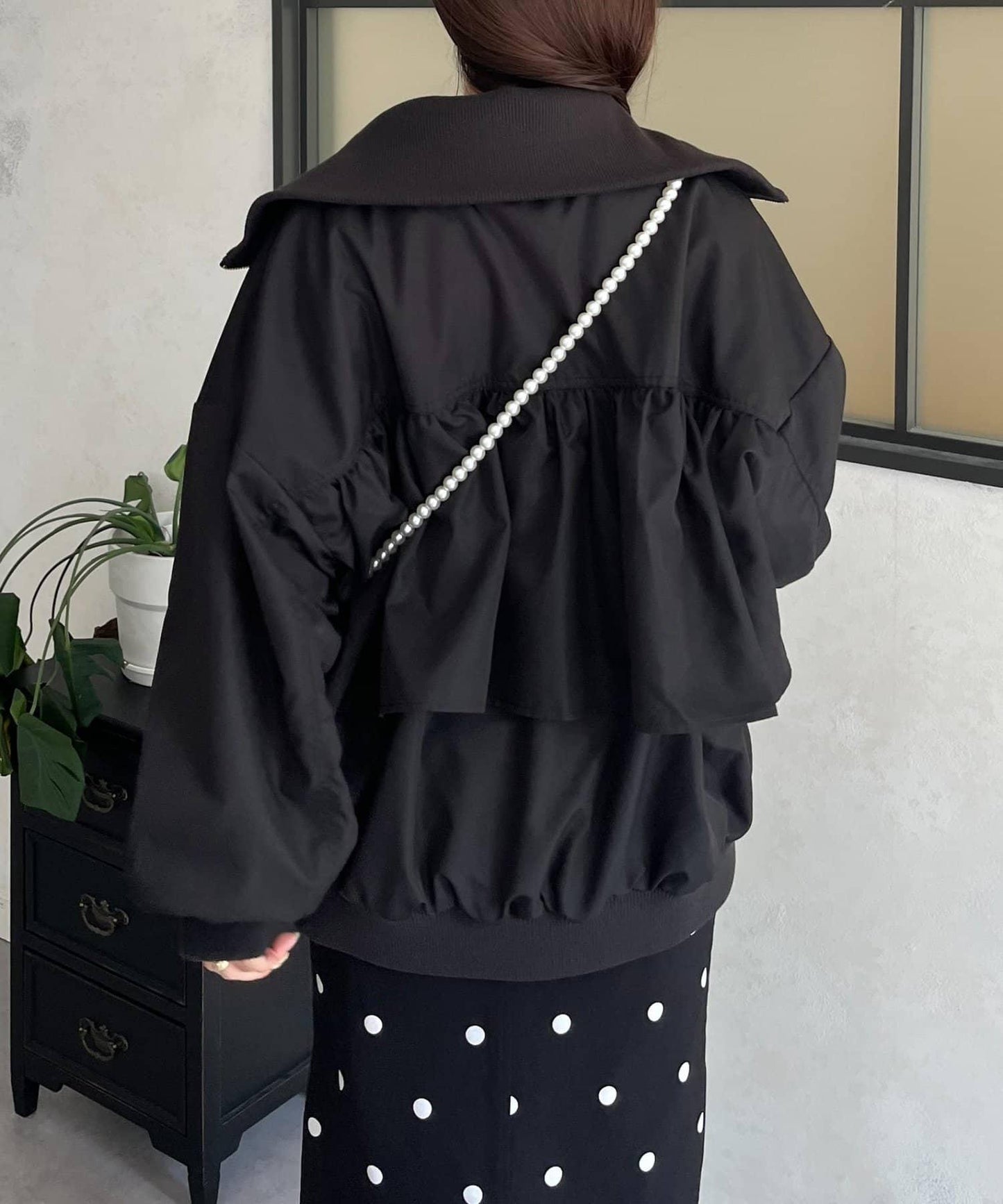 【丈夫可選！】雙拉鍊大翻領荷葉邊短外套