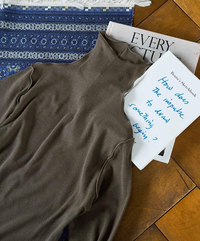 薑黃色荷葉邊高領長袖上衣