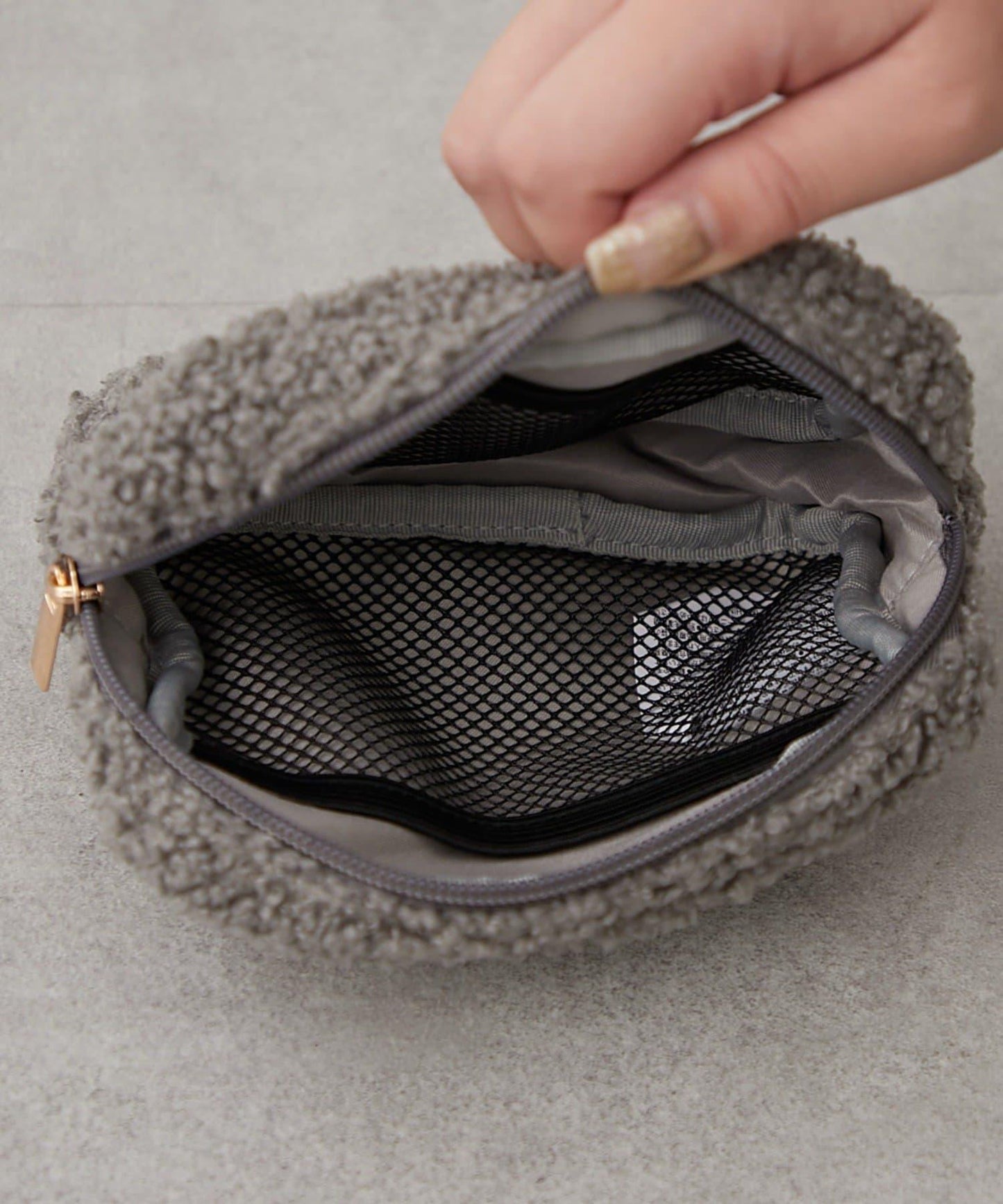 動物刺繡毛絨收納包