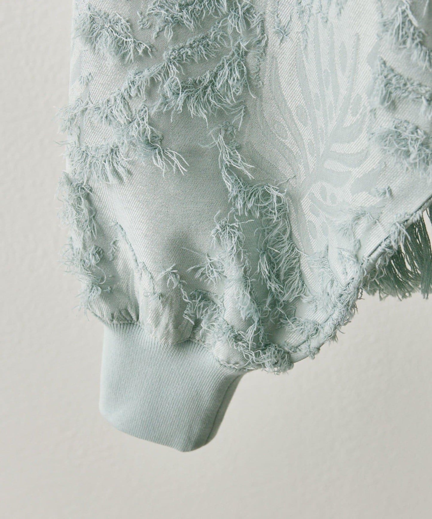 植物圖案流蘇下襬上衣【SUM1 STYLE(スミスタイル)】