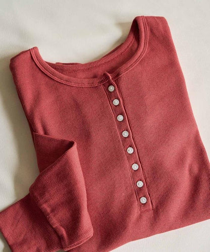 Ginger ヘンリーネック ロング スリーブ トップス【限定展開】