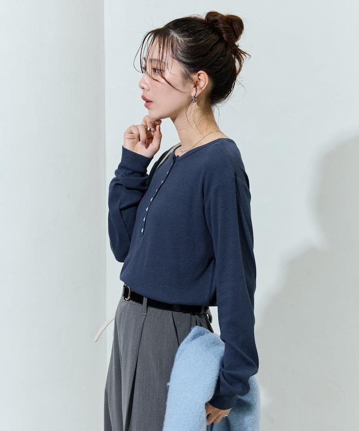 Ginger ヘンリーネック ロング スリーブ トップス【限定展開】