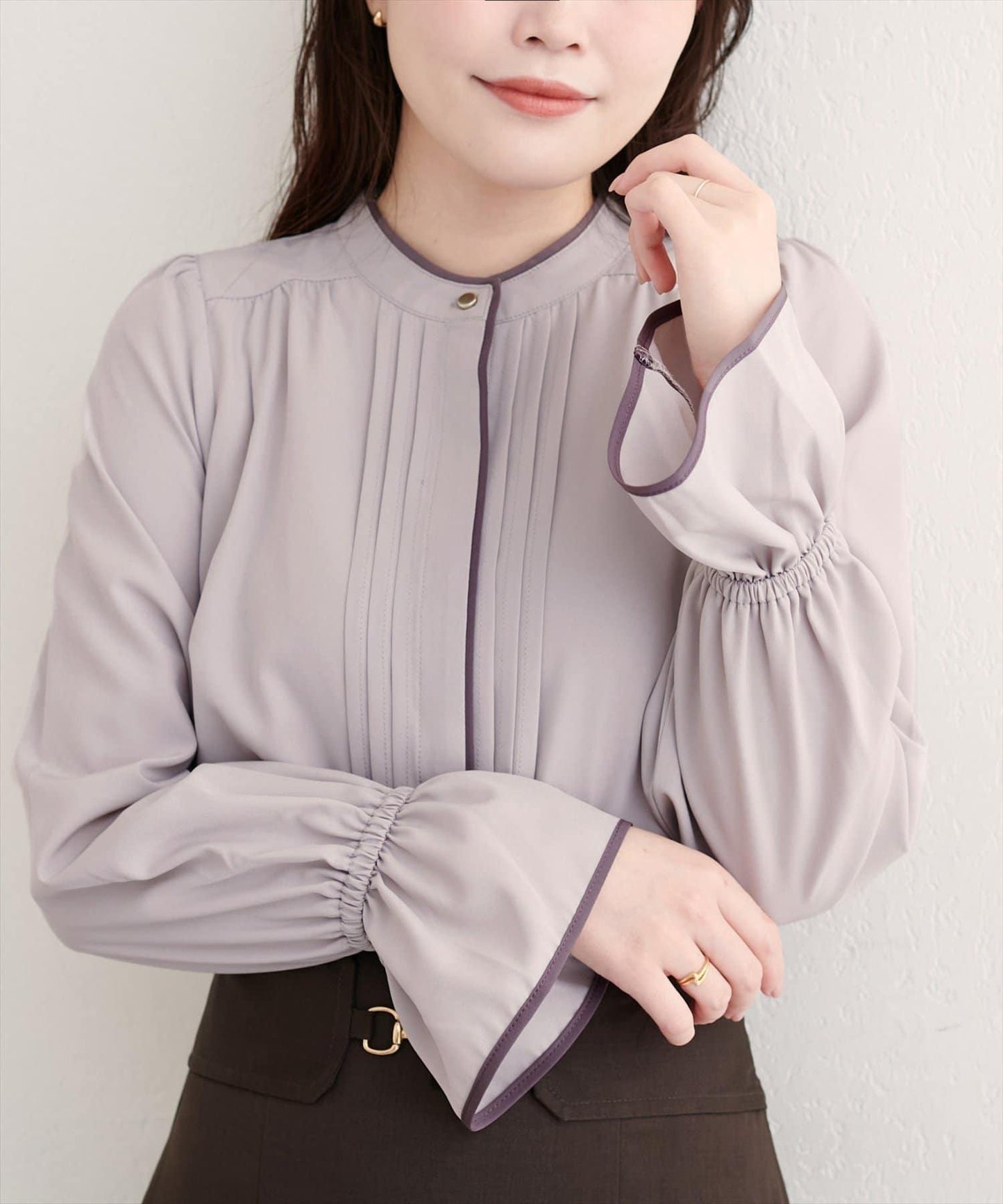 拼色滾邊褶皺女襯衫