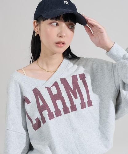 復古風V領字母印花衛衣