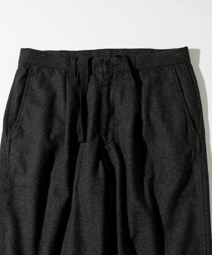 特別款寬鬆版型羊毛雙層西裝褲