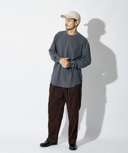 寬鬆版型水洗色華夫格長袖T恤