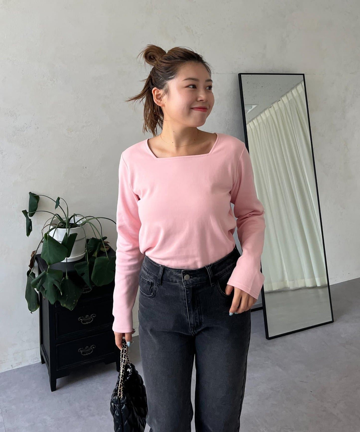 【MOMO】方領長袖T恤