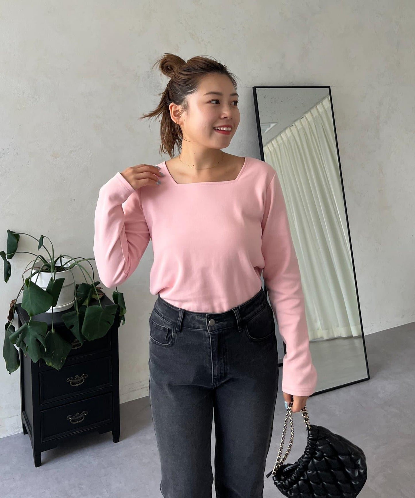 【MOMO】方領長袖T恤