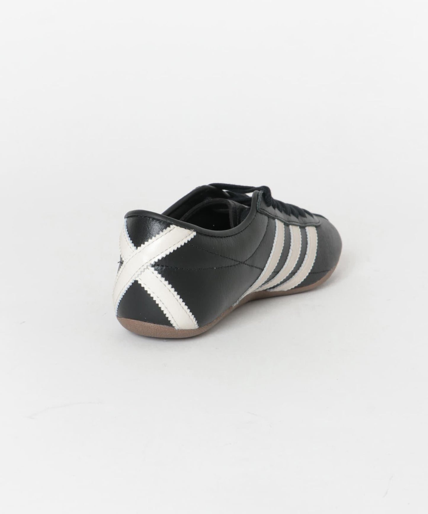 adidas 東京 女款