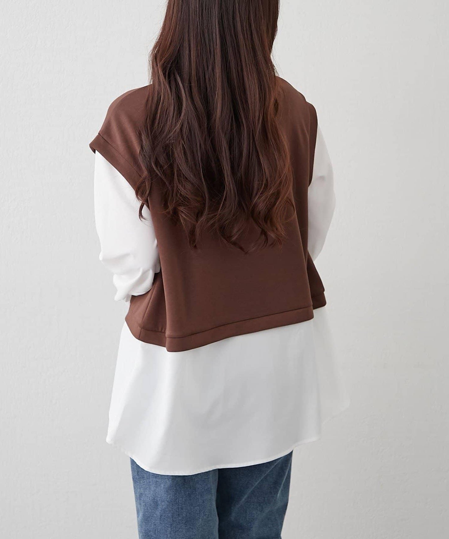 刺繡拼接套頭衫帶項鍊