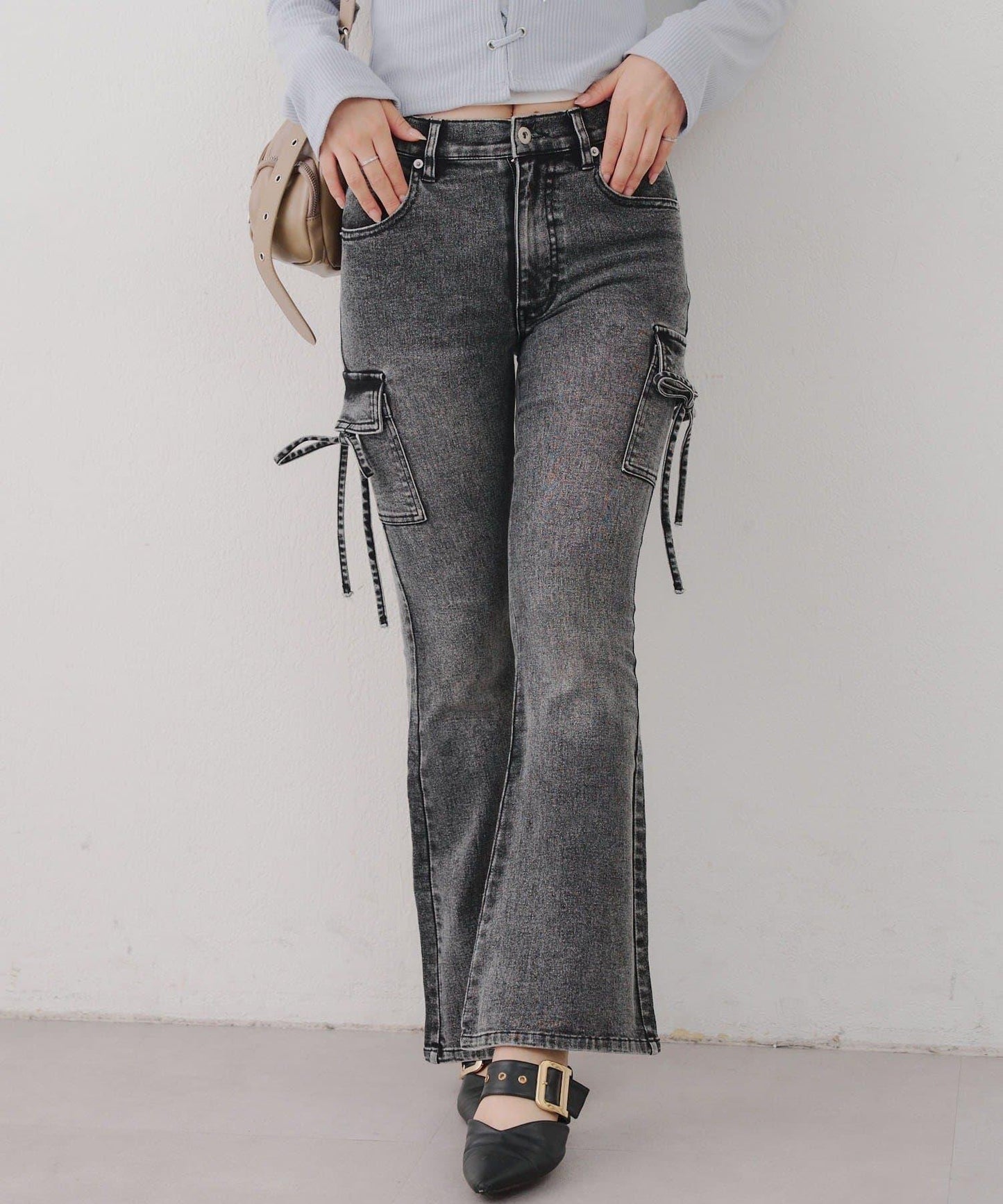 蝴蝶結工裝牛仔喇叭褲