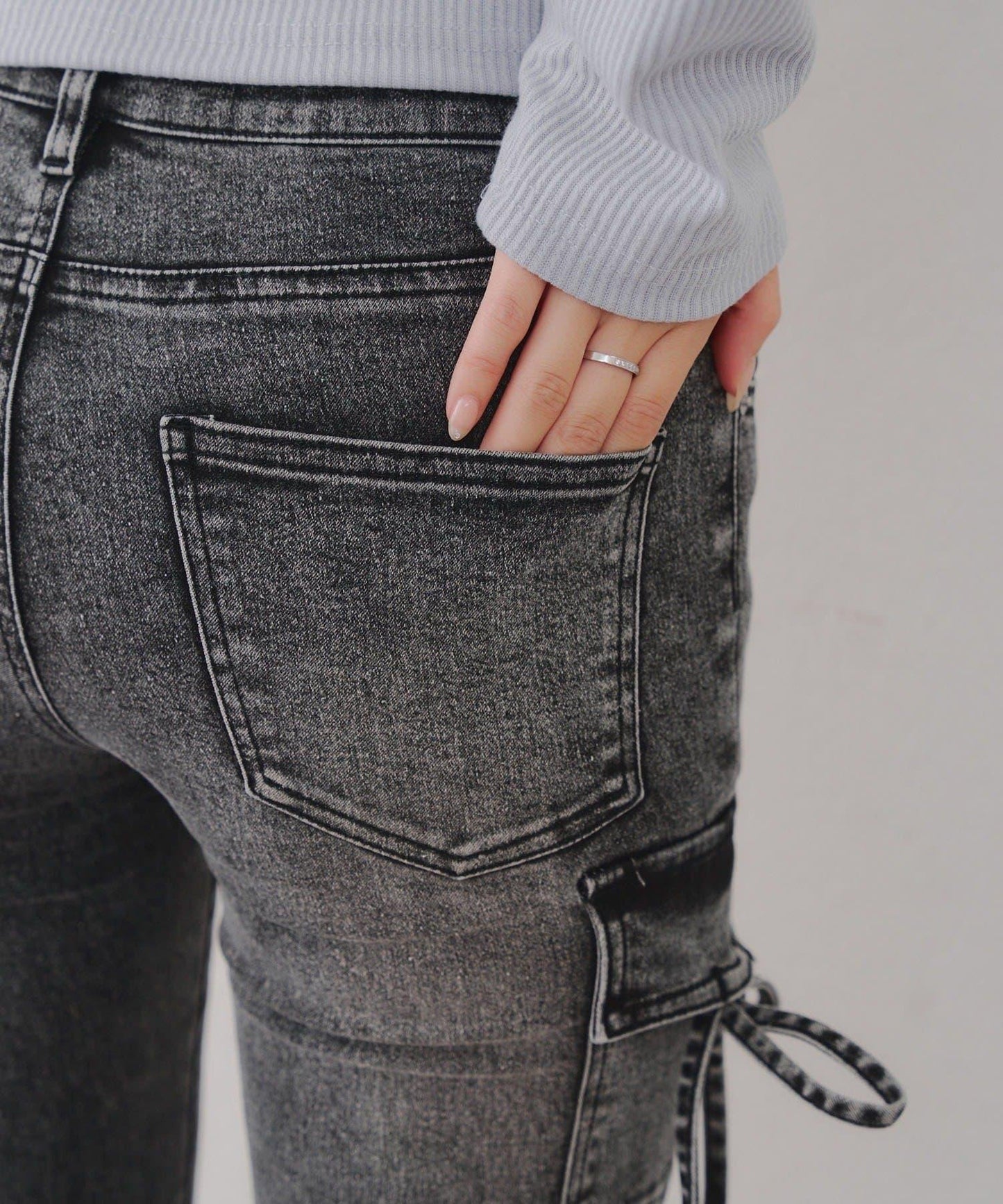 蝴蝶結工裝牛仔喇叭褲