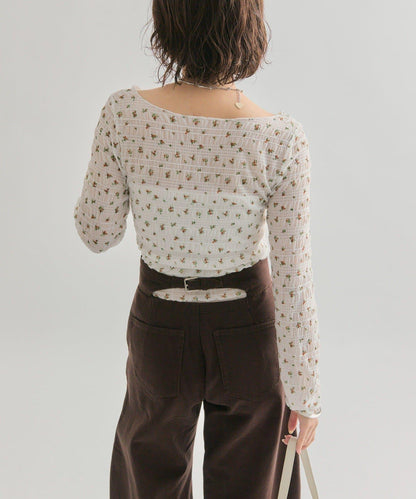 背部鏤空牛仔褲