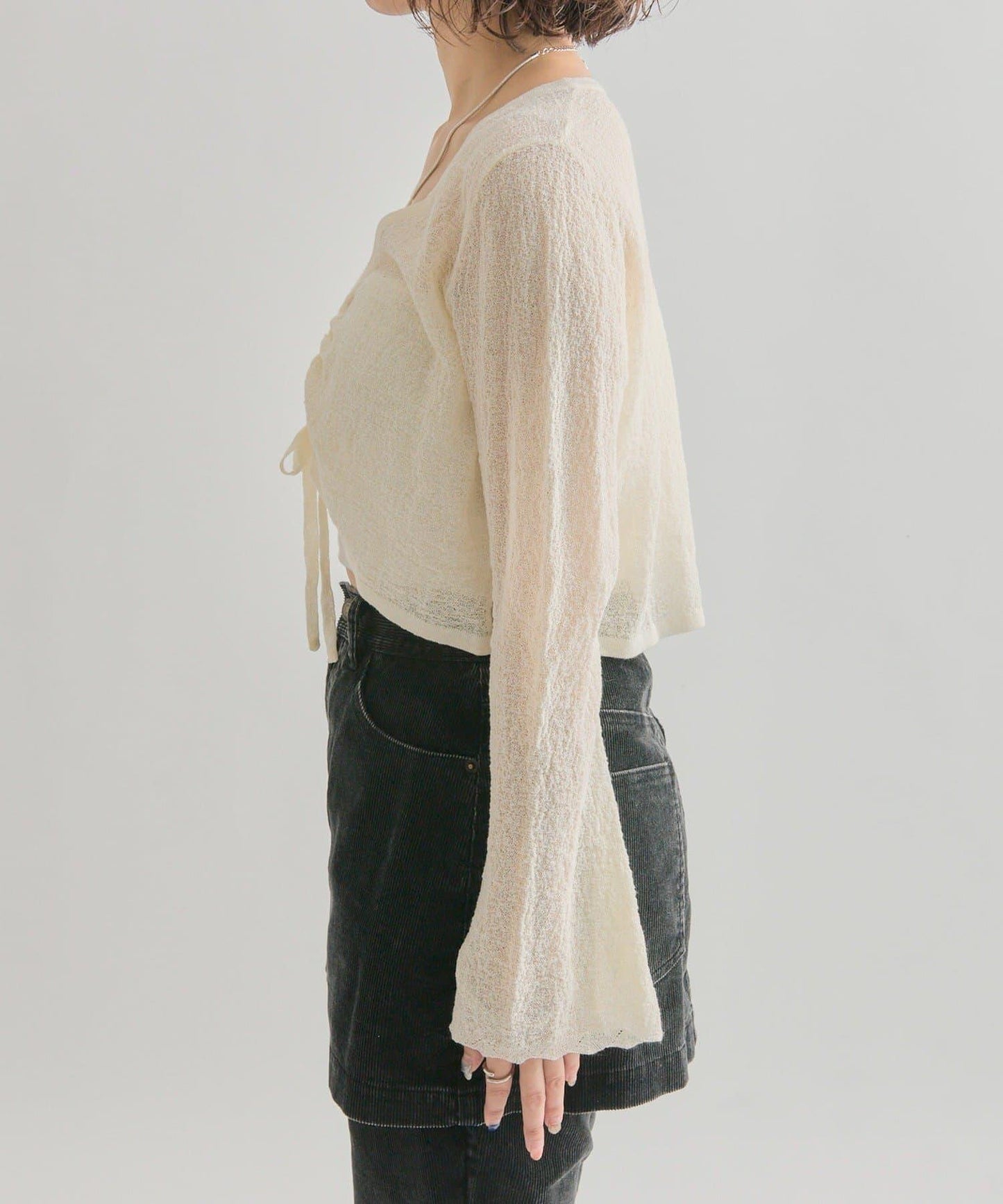 鏤空針織短款開衫