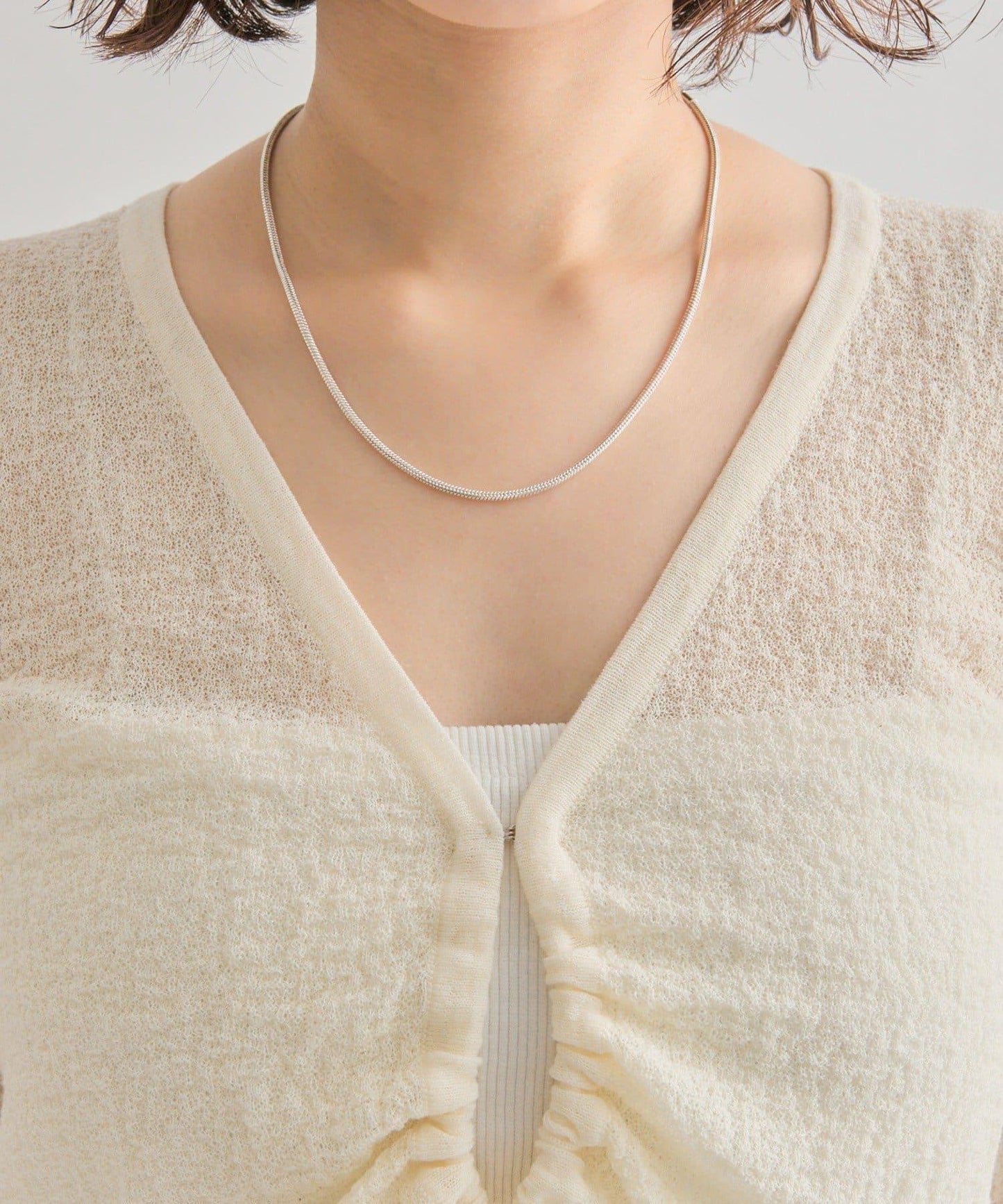 鏤空針織短款開衫