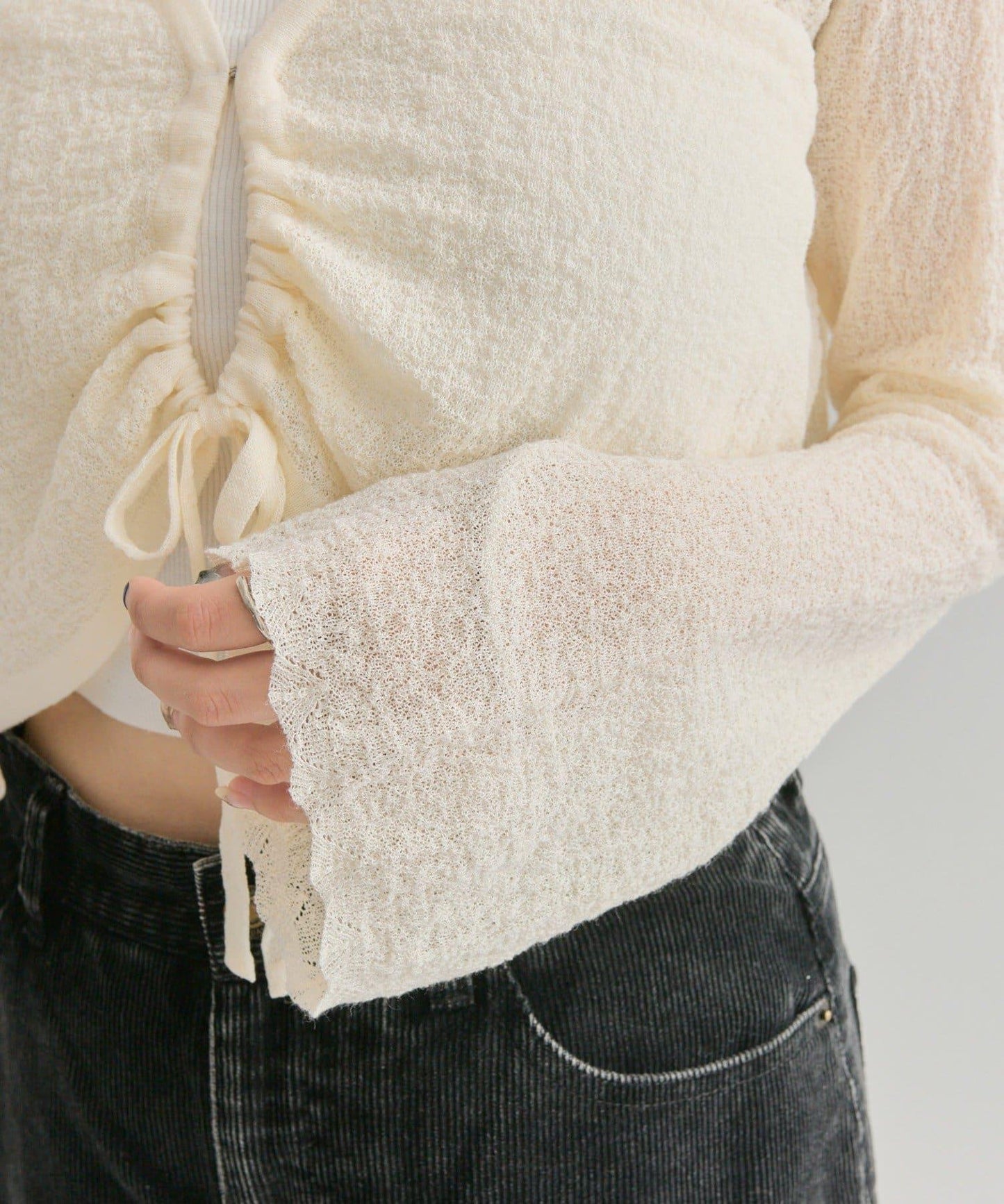 鏤空針織短款開衫