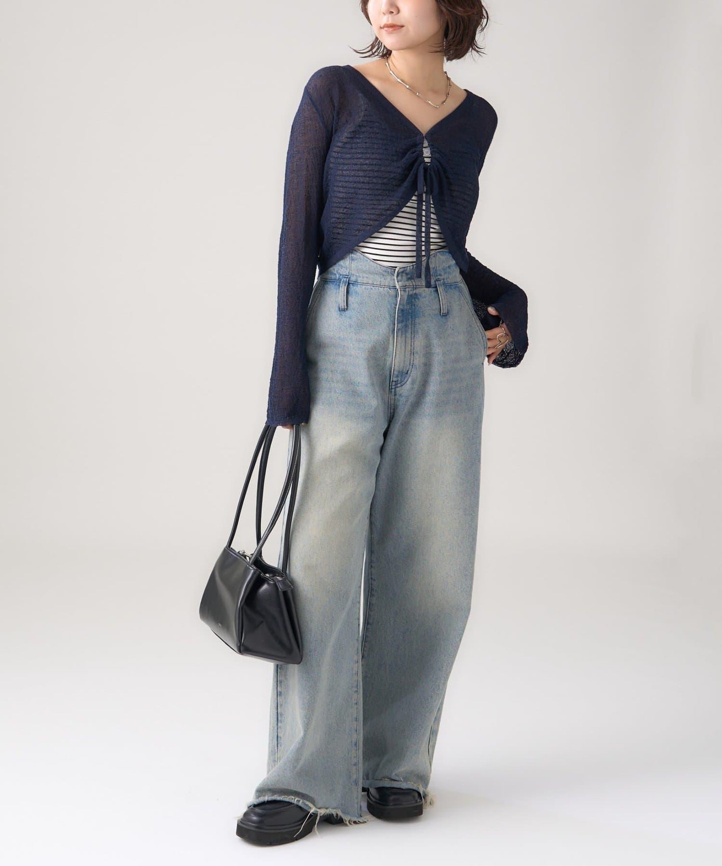 鏤空針織短款開衫