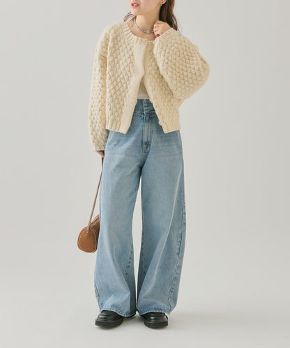 背部鏤空牛仔褲